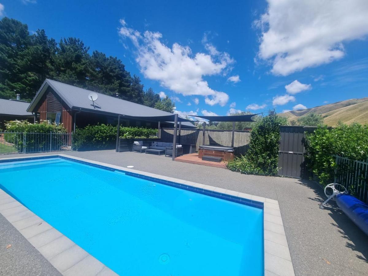Savana Estate Poukawa Exterior photo